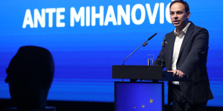 Slobodna Dalmacija – IMAMO IMENA Evo kako će izgledat HDZ nakon Ante Sanadera, ovo su Mihanovićevi ljudi; ima iznenađenja