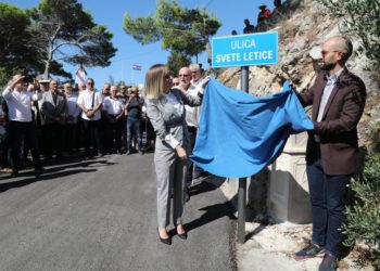 Slobodna Dalmacija – Prošao put od partizanske mornarice do heroja Domovinskog rata, a nema ni grob! Legendarni admiral napokon dobio ulicu