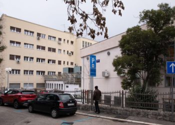 Slobodna Dalmacija – Splitski Pravni fakultet prekršio zakon, došla im i inspekcija; zakinuli su djelatnicu i to 10 puta! A pogledajte kaznu