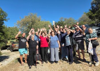 Slobodna Dalmacija – Zaselak nikad nije imao svoju školu, crkvu ni groblje; život je stao prije 45 godina, ali nešto je ostalo vrlo živo…