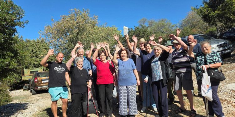 Slobodna Dalmacija – Zaselak nikad nije imao svoju školu, crkvu ni groblje; život je stao prije 45 godina, ali nešto je ostalo vrlo živo…