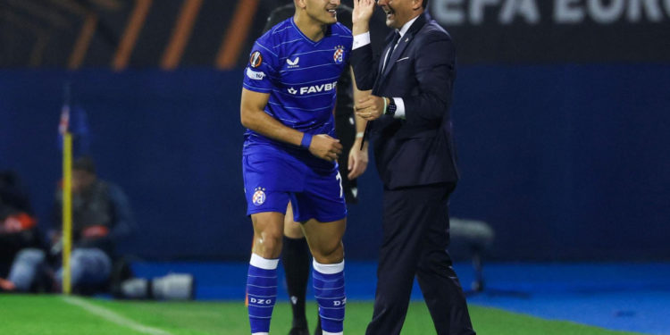 Sportske novosti – Dinamovac postao ljubimac navijača! Poslao poruku treneru, a onda otkrio koji mu je gol draži, Hajduku ili Feneru…