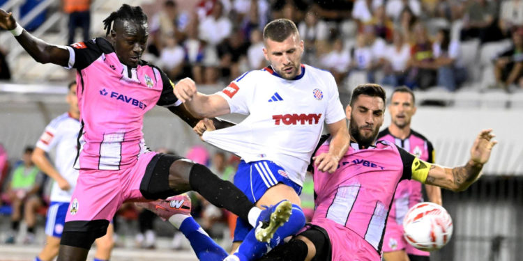 Sportske novosti – Hajdukov junak otkrio da je bio umoran, kapetan Lokosa čestitao Bijelima: ‘Ne želim pričati o tome’