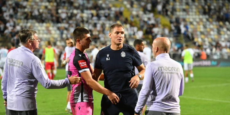 Sportske novosti – Nikica Jelavić: Zakinuti smo protiv Hajduka, Livaja je bio u zaleđu pola metra