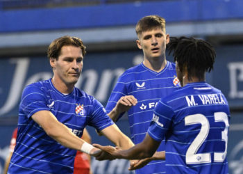 Sportske novosti – Zbog ovog dinamovca Maksimir je ‘poludio’! Ustali na noge za igrača koji je dosad odigrao samo tri minute