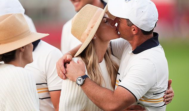 Što je Rory McIlroy šapnuo supruzi Erica sekunde nakon što je Europa osvojila Ryder Cup uslijed sramotnog zlostavljanja od američkih navijača