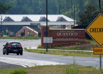 Stotine američkih vojnih zapovjednika pozvano na tajni sastanak s Trumpom