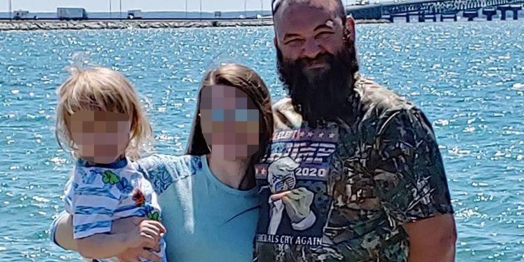 ‘Sve o njegovoj obitelji’: Zaprepašteni prijatelji iz ribolova na ledu Michigan Church Shooter Thomas Jacob Sanford napustio je u nevjerici