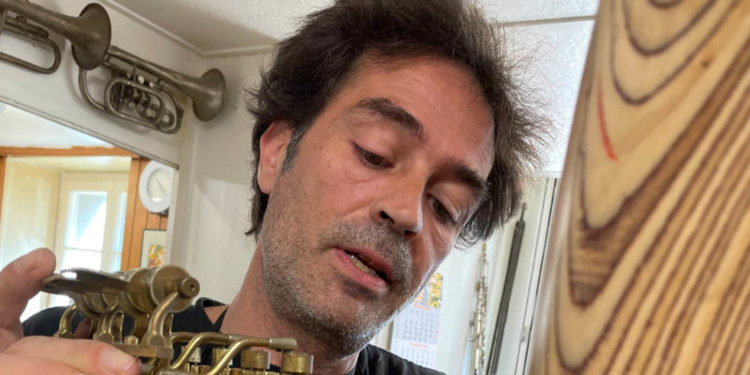 Swiss Man odabire zatvor zbog „transfobičnih“ posta – RT World News