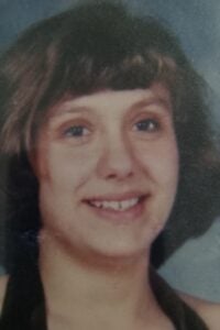 Sylena Jo Dalton pronađena je ubijena u njenom stanu 1998. godine, a njezina 10-tjedna kći Allyson nestala je. Sada policija kaže da su uhitili njezina ubojicu.