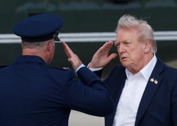 Trump da upozna dvostranačke kongresne čelnike u ponedjeljak kao tkalački strojevi