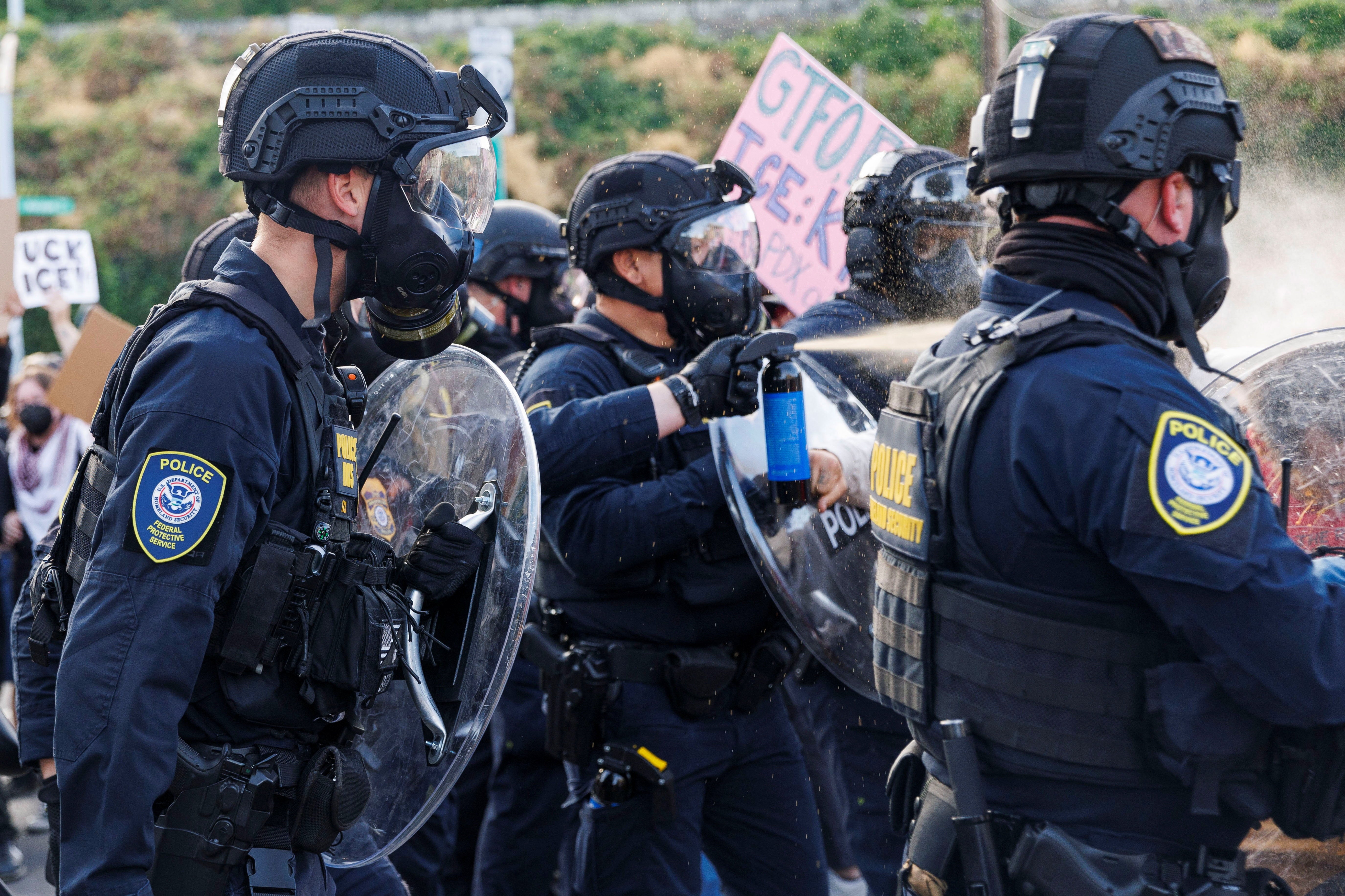 Oregonski dužnosnici tuže Trumpovu administraciju kako bi blokirali raspoređivanje trupa Nacionalne garde u Portland, za koje predsjednik tvrdi da je 