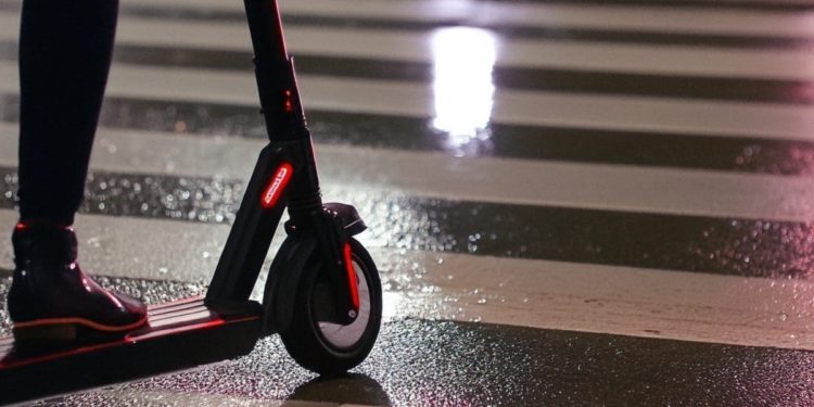 U Trogiru oduzeto pet električnih romobila od djece mlađe od 14 godina