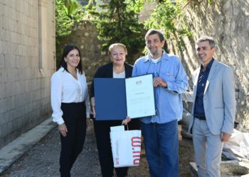 Uručena zahvalnica Eniju Kapidžiću na darovanju stogodišnje tradicijske barke Dubrovačkim muzejima