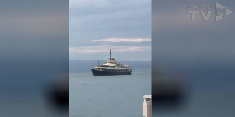 VIDEO Buljubašićev Seagull 2 uplovio u Split