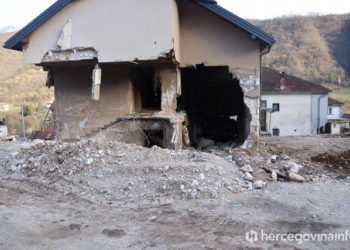 VIDEO Godinu dana nakon tragedije u Jablanici još uvijek vlada strah od kiše