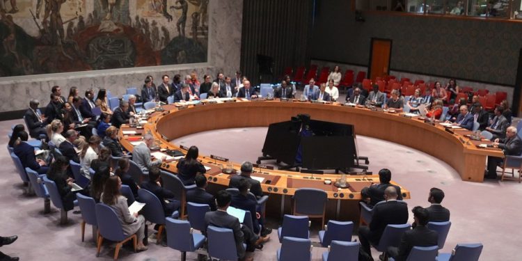 Vijeće sigurnosti UN -a glasa za vraćanje iranskih sankcija – RT World News