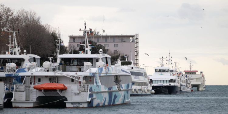 Vikend uz sunce, oblake i buru – novi tjedan donosi osjetno zahlađenje
