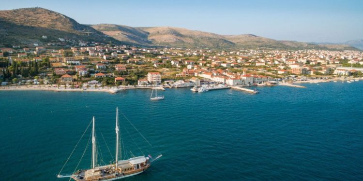 Započeli radovi na kanalizacijskoj i vodovodnoj mreži u Segetu