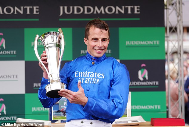 Godolphin br 1 džokej William Buick bit će na progresivnom trogodišnjem Cualificaru u luku