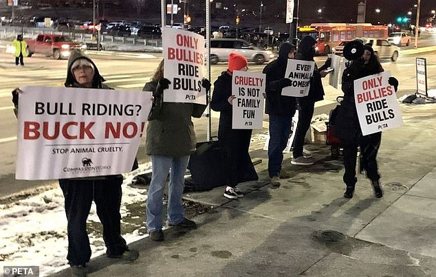Prosvjedi nisu neuobičajeni na PBR događajima, uključujući i jedan od ranije ove godine u Pittsburghu