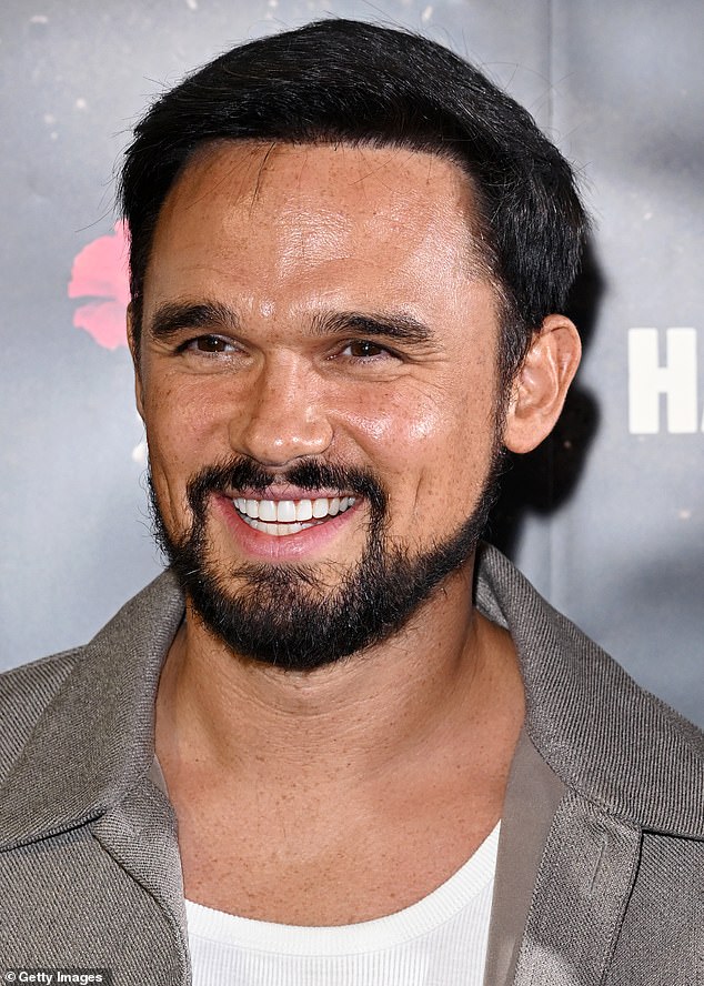 Gareth Gates je također puknuo dok je krenuo u kazalište na predstavu