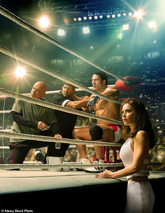 Dwayne Johnson i Emily Blunt Start u stroju za razbijanje, priča o miješanoj umjetnosti i prvaku UFC-a Marku Ker