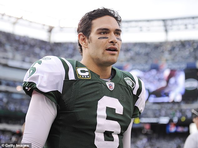 Bivša zvijezda New York Jets-a trebala je u nedjelju nazvati igru Colts-Raiders za Fox Sports