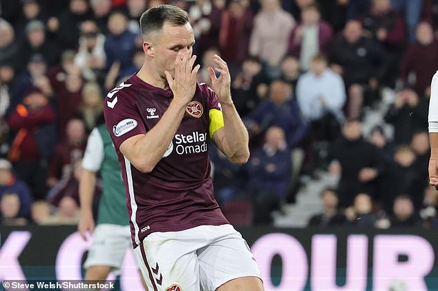 Skiper srca Lawrence Shankland propustio je nekoliko šansi, ali završio je na pobjedničkoj strani