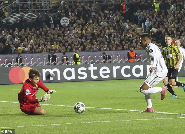 Kalmurza predstavljena protiv Real Madrida prošlog utorka, priznajući hat-trick Kylian Mbappe