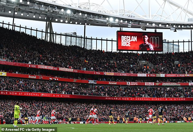 Emirati trenutno imaju kapacitet od 60.704, ali Arsenal ga želi dalje povećati