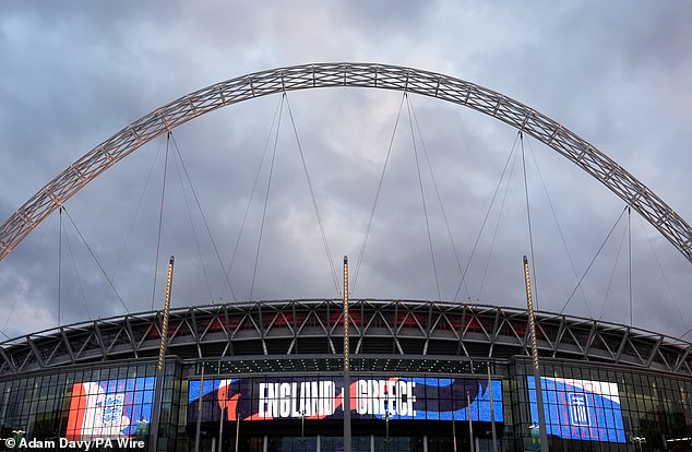 Arsenal je navodno mogao biti prisiljen preseliti se na Wembley, ako se odvijaju obnove