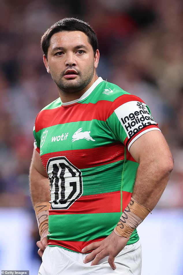 Smithu (na slici igranja za South Sydney) zabranjeno je da kontaktira Radley