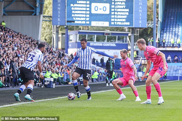 Srijeda i West Brom igrači u akciji tijekom meča u kojem je Townsend preminuo