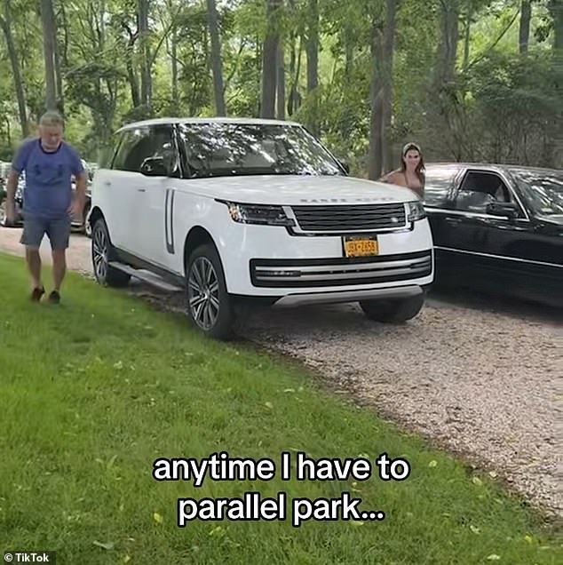 30 Rock zvijezda vozio je rover svoje supruge Hilaria Range (na slici u prethodnom postu) s bratom Stephenom kao putnikom kad je otišao s ceste i zabio se u stablo