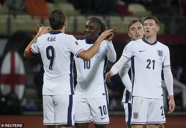 Zamijeniti Eberechi Eze (centar) napravio je pet s kliničkim završetkom unutar kaznenog okvira kasno