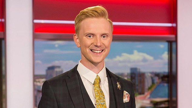 Nakon sedmogodišnjeg boravka kao meteorolog na BBC Walesu, večeras je postao vodeći voditelj vremena za BBC North West, a 2020. postao je novinar na One Showu