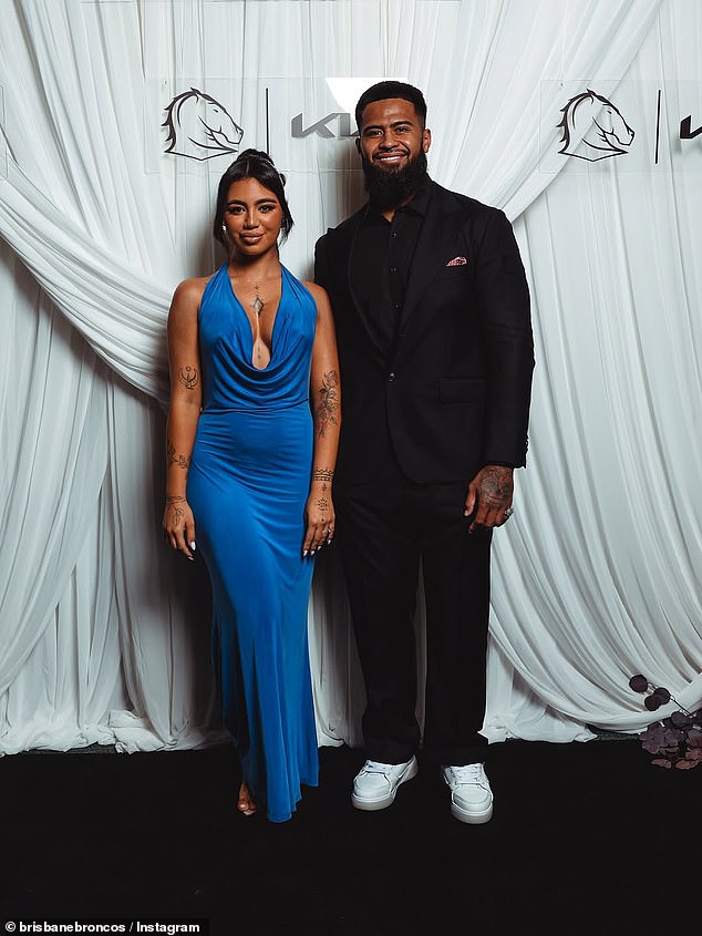 Vjeruje se da Broncos Big Gun Payne Haas (na slici s partnerom Leilani Mohenoa) razmatra prelazak u Breakaway ligu, što bi mu zaradilo planine novca