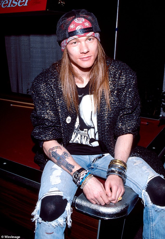 Otkrio je da je Ivanka bila jako zaljubljena u frontmena grupe Guns N' Roses, Axla Rosea kad je bila mlađa - i čak je imala potpisan poster na zidu u spavaćoj sobi; pjevačica viđena 1980