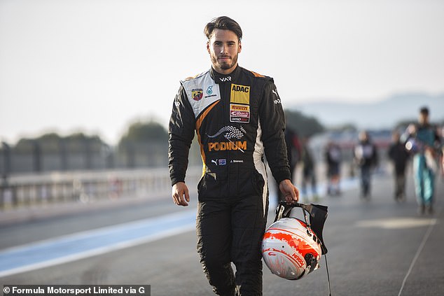 Nakon europskih problema, Mawson se obnovio u Australiji, osvojivši uzastopne naslove S5000 Gold Star prije nego što mu je karijera ponovno propala