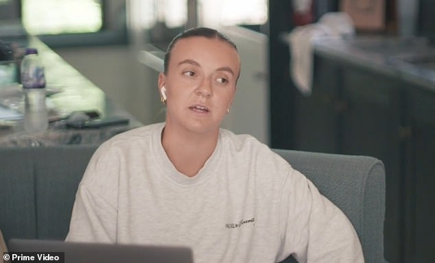 Molly-Maeina sestra Zoe Rae rekla je da je njezina veza s Tommyjem Furyjem 'nenormalna' i nije dobra za njihovu kćer Bambi u prvoj epizodi nove serije