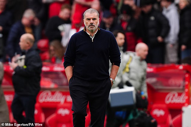 Ange Postecoglou dobio je otkaz u Nottingham Forestu nakon samo 39 dana na čelu nakon subotnjeg poraza 3-0 od Chelseaja