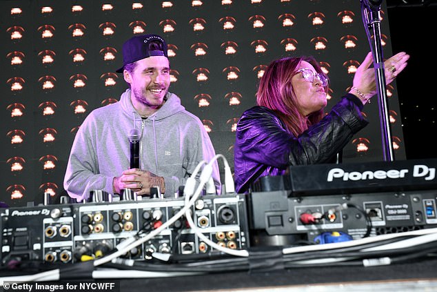 Događaj dolazi usred zabrinutosti za Rayevo zdravlje