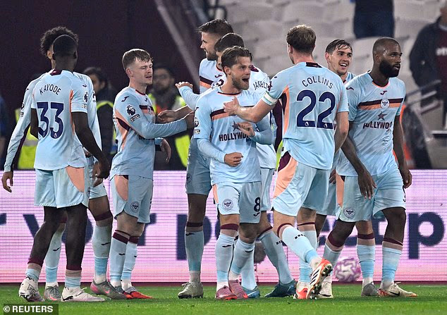 Brentford je u međuvremenu napravio stabilan start pod vodstvom Keitha Andrewsa i nalazi se pet bodova od donja tri