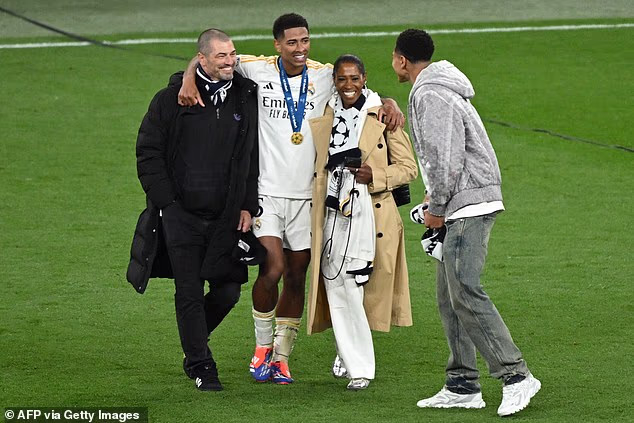 Braća Bellingham su svojim roditeljima pripisala zasluge za svoj uspjeh.