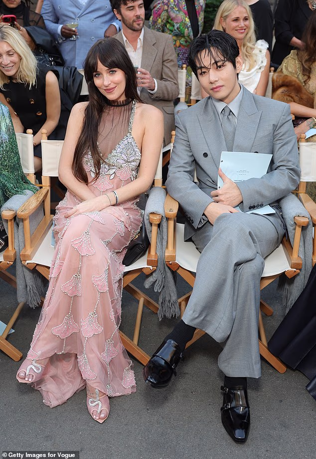 Dakota na slici u publici