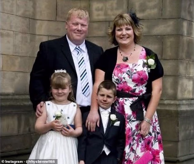 Manchester United ponudio je Bennettu pastoralnu podršku i odobrio mu vrijeme odsustva