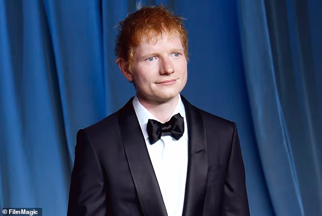 Sheeran (na slici) također je poznat kao veliki obožavatelj St Kilda i također je dobar prijatelj legendarnog igrača kriketa Shanea Warnea