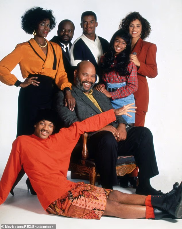 Njegova majka je rekla da je njegovo tijelo prebačeno u pogrebno poduzeće u Marylandu u četvrtak, a njegovi voljeni će se okupiti na crkvenoj službi prije nego što bude kremiran; Will Smith i glumačka postava Fresh Prince Of Bel-Air prikazani su 1990