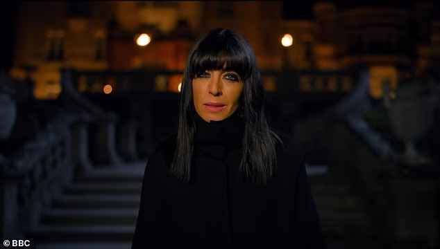 Nastavila je: 'Pozvali smo Claudiju da se pridruži grupi jer očito svi obožavamo Claudiju. Ali rekla je ne. Rekla je da vam treba mjesto koje je samo za vas sada kad ste vani i znate što se događa'